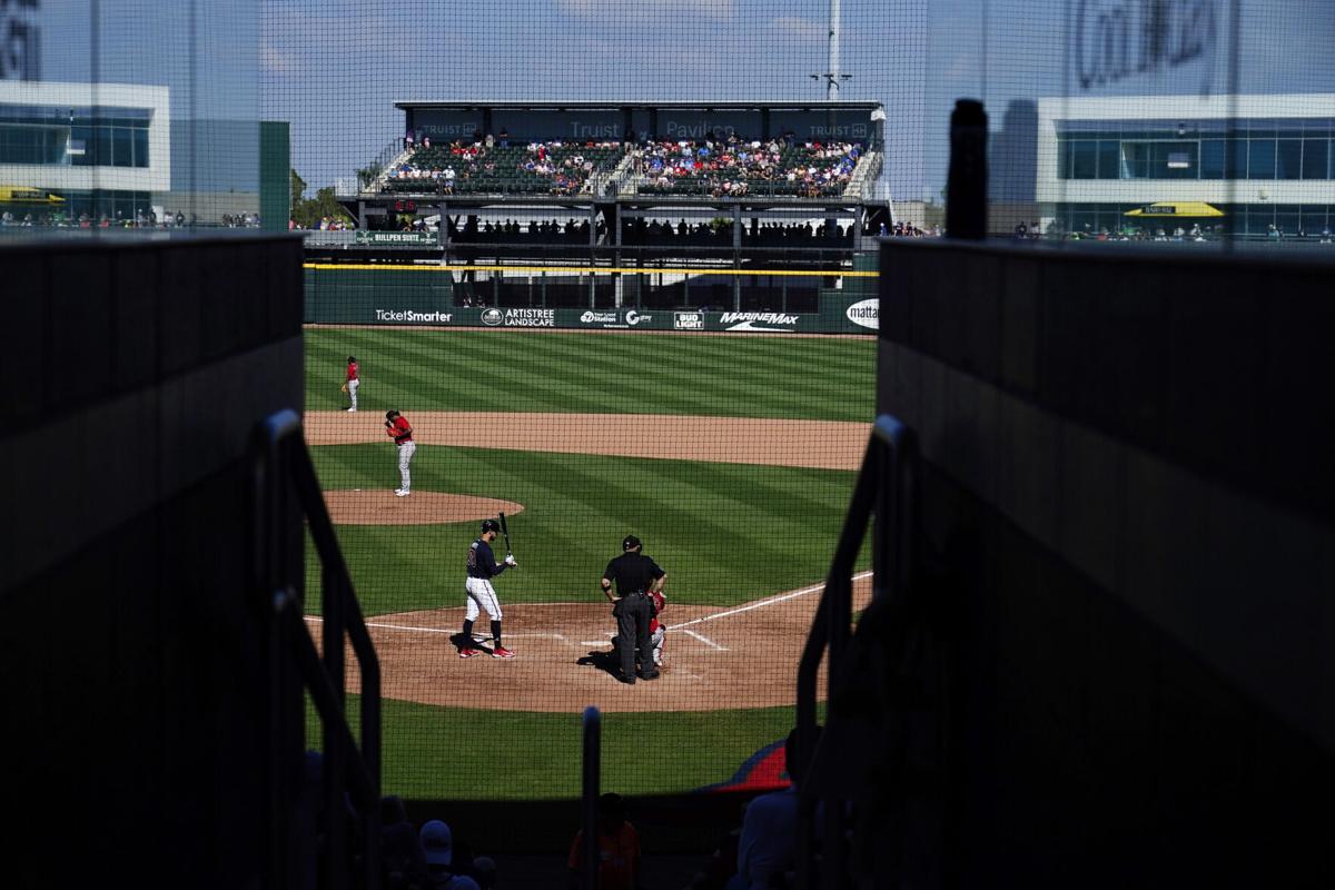 Hernandez leads Nationals over Phillies - The San Diego Union-Tribune