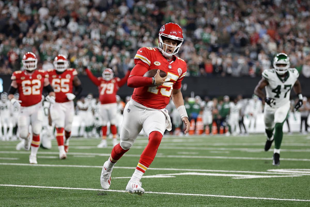 A one-legged Patrick Mahomes ended the debate about the NFL's best