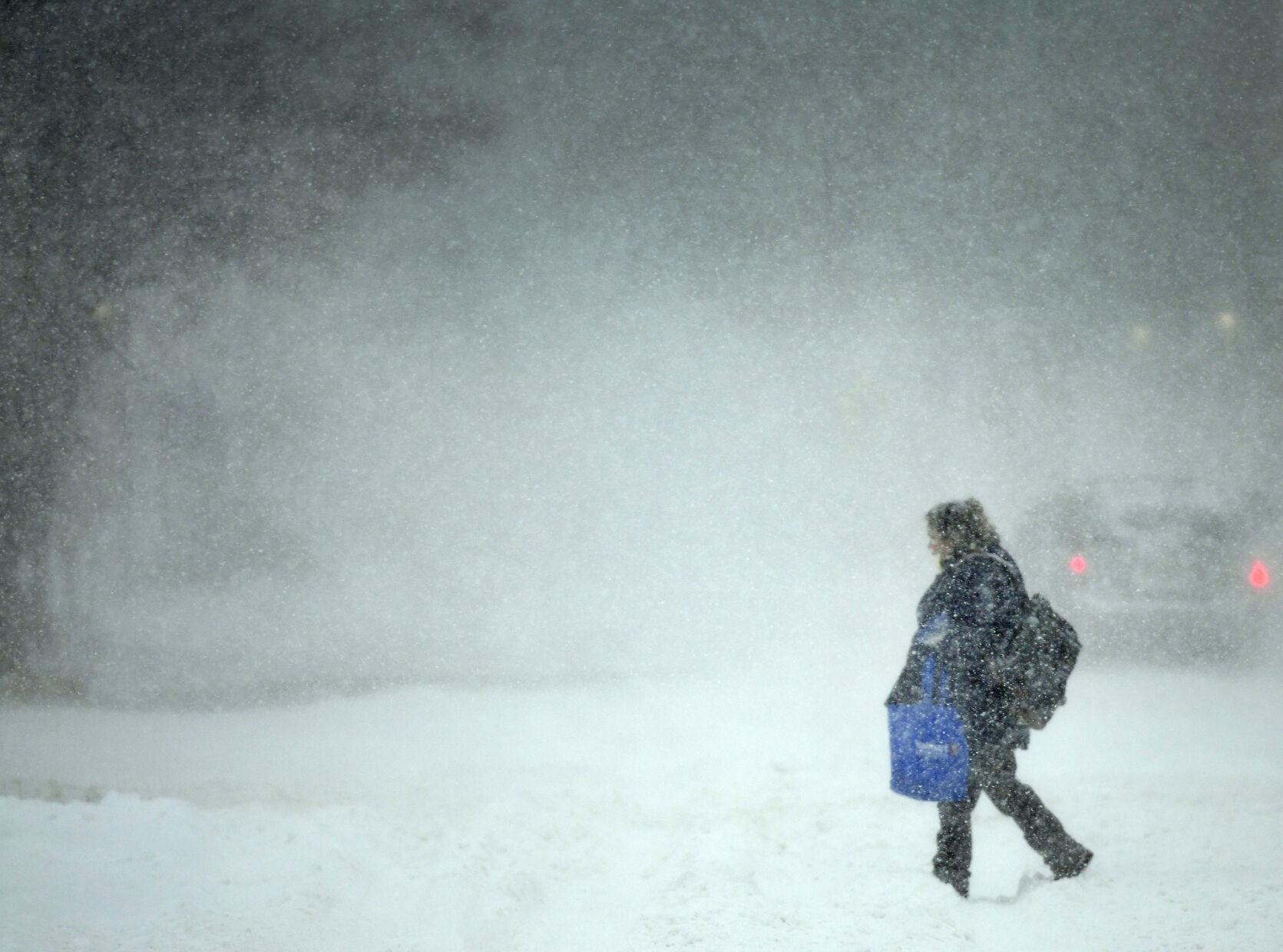 Blizzard blasts Bismarck snowfall record; Mandan totals reach 2 feet