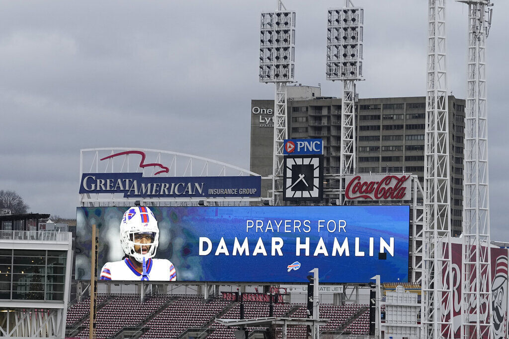 Sabres players support Bills DB Damar Hamlin with pre-game shirts