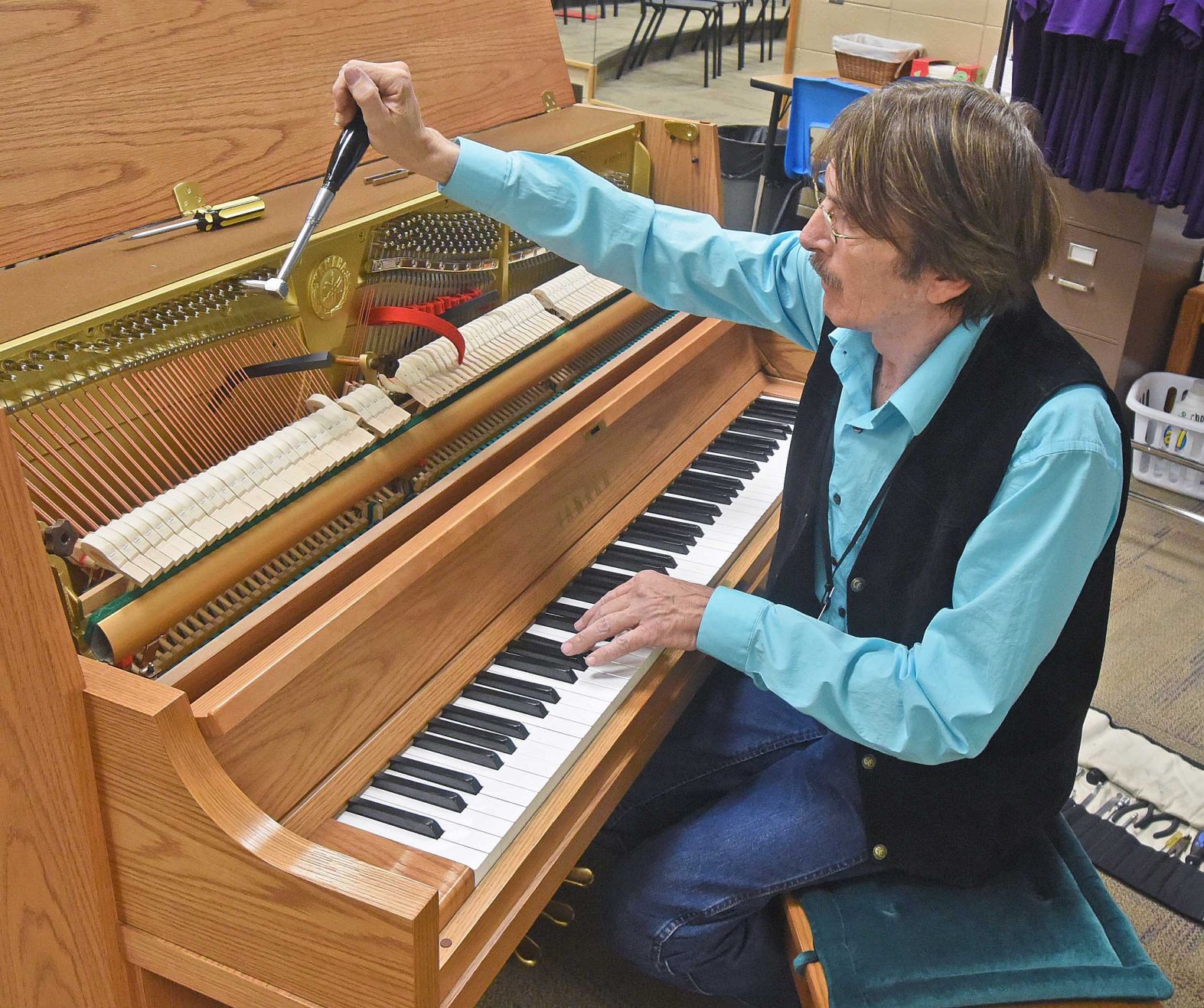 requirements for becoming a piano tuner