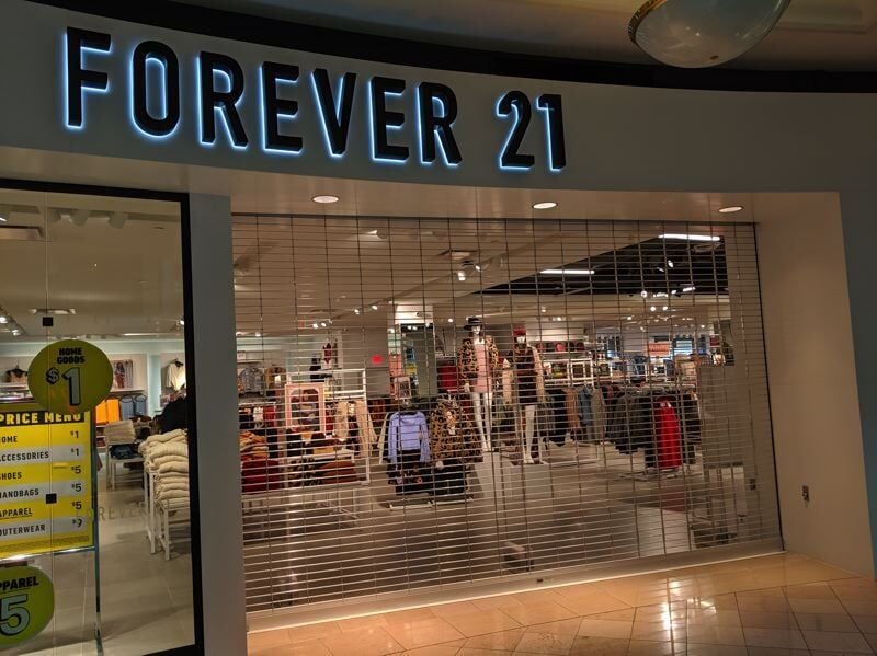 Mega mall owners mull investing in Forever 21 after bankruptcy