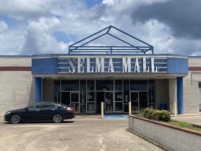 Selma Mall