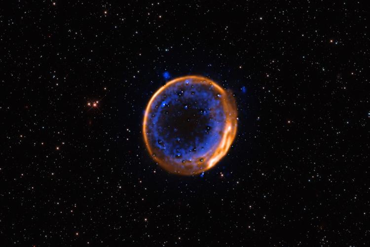 Jaw-dropping first ever picture of a star that exploded twice