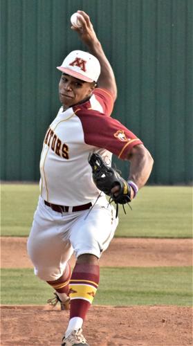 Ready for state playoffs, Morgan Academy varsity Senators split doubleheader against Macon East at home