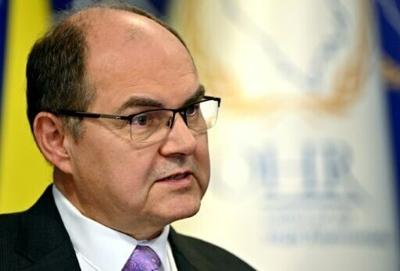 Bosnia top envoy backs court ruling against separatist laws