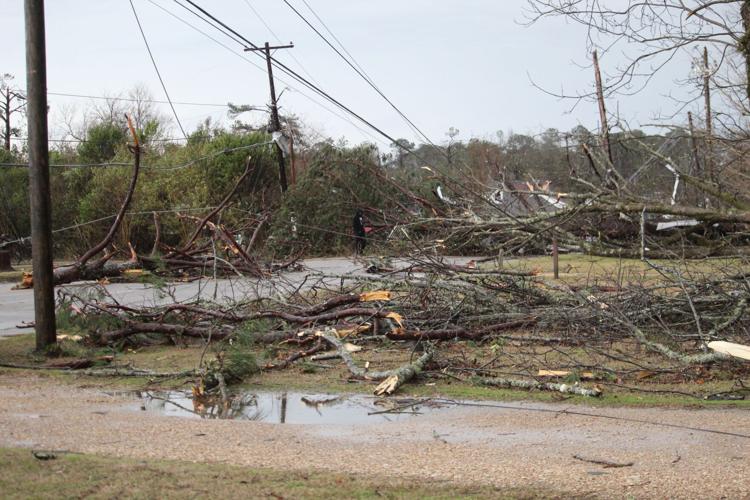 Selma continues digging through rubble from Thursday's tornado, photo gallery