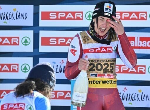 Vonn bombs out of world championships super-G won by Austrian Venier
