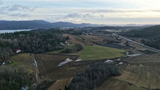 The local council is trying to find an environmentally acceptable solution to the challenge of extracting the rare earths