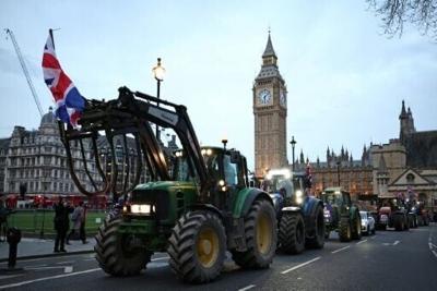 Farmers descend on London to overturn inheritance tax change