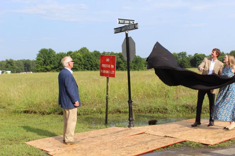 Unveiling of John Cox Webb sign