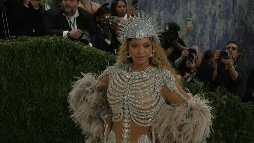 Beyonce walks the Met Gala red carpet with Jay-Z and Blue Ivy