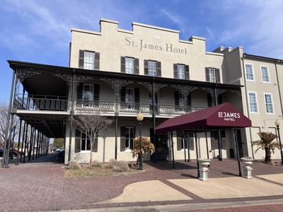 St James Hotel Selma 2024