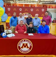 Morgan Academy golfer signs scholarship with Snead State