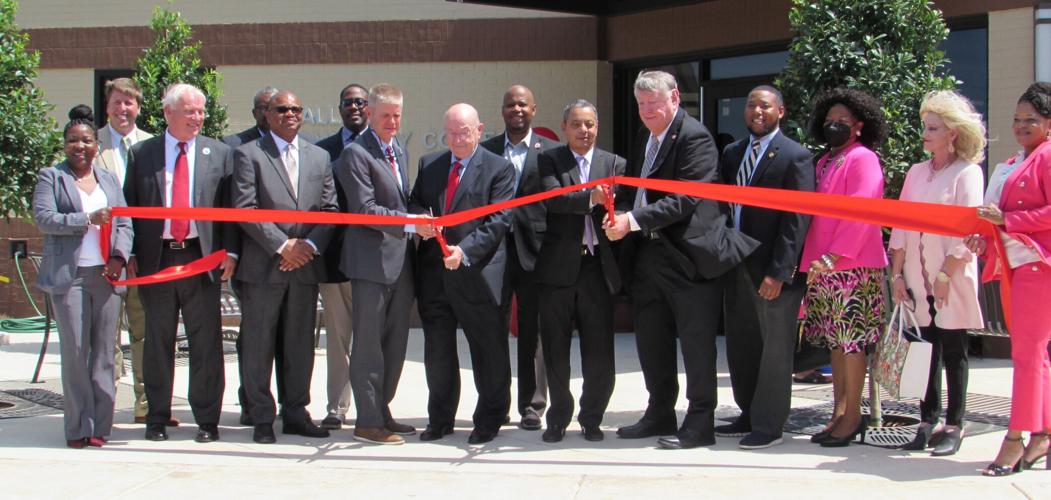 WCC ribbon cutting in Demopolis