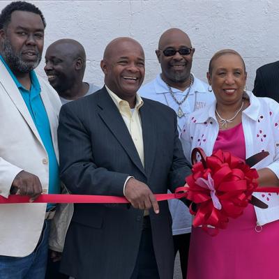 City Blocks Wellness ribbon cutting