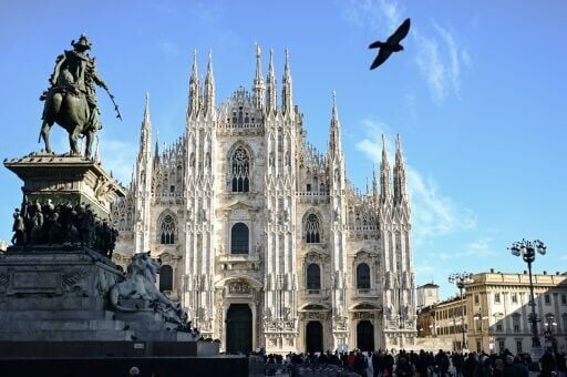Restoring Milan's Duomo, one statue at a time