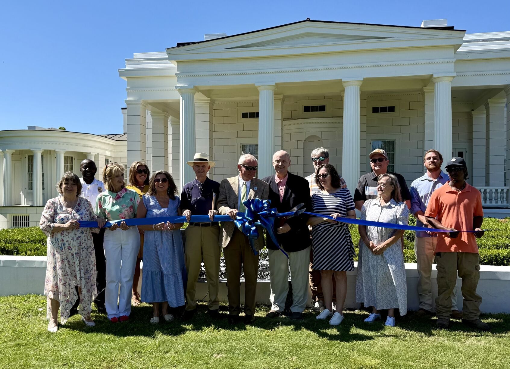 Gaineswood ribbon cutting
