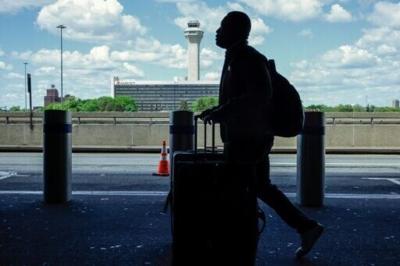 US confirms another outage at Newark airport