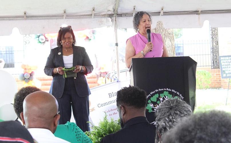 Carol Zippert low res.jpg