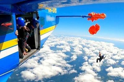 An Australian Transport Safety Bureau image shows the moment a skydiver was left dangling thousands of metres in the air after their parachute got caught on the plane's tail