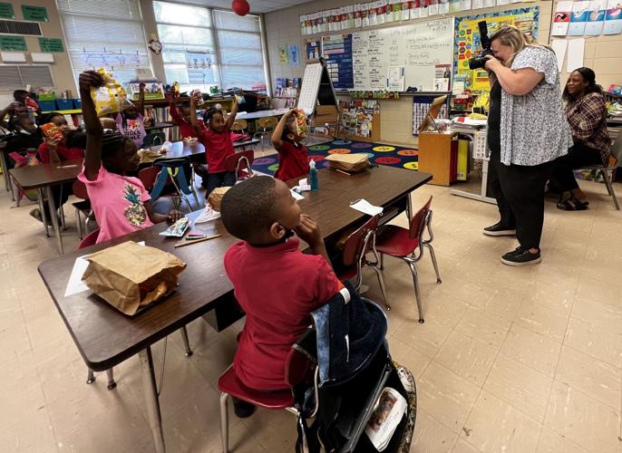 FS Ervin Elementary students in Pine Hill get special school picture