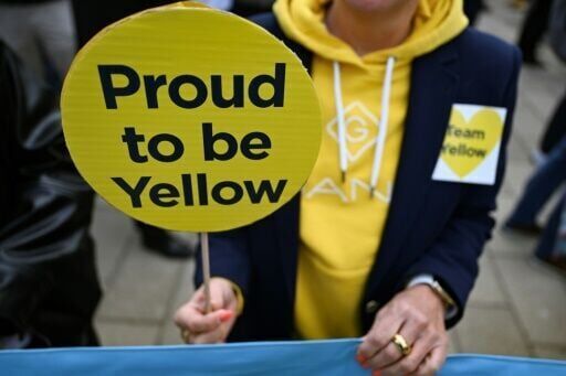 Germany's Commerzbank staff protest UniCredit takeover threat