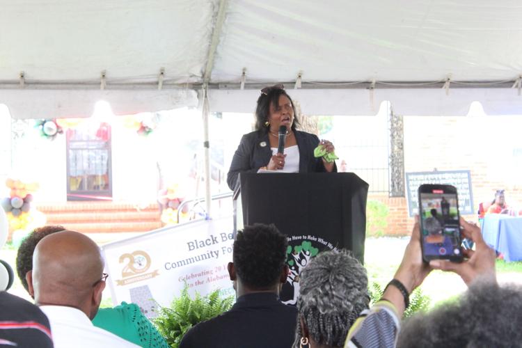 Felecia Lucky speaks.JPG