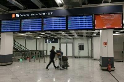 Strike by French air traffic controllers disrupts summer travel