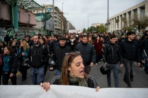 Anti-fascist demonstrated outside court