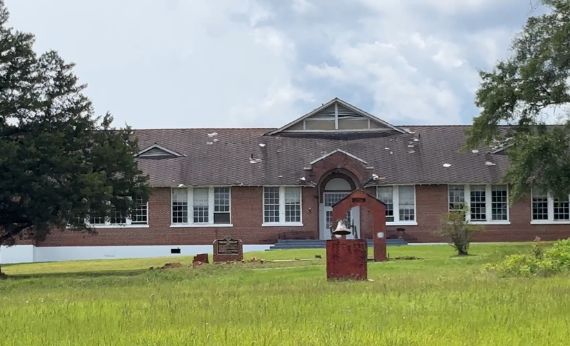 Snow Hill School main building