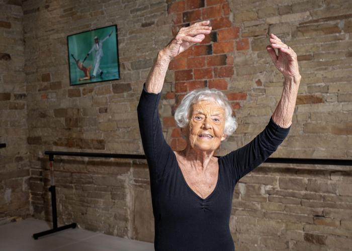 Meet Britain’s oldest ballet dance age 87