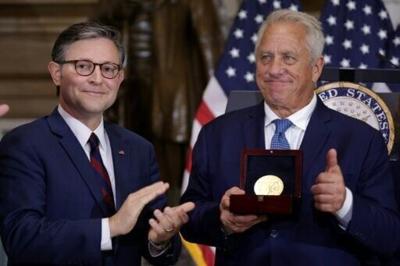 Three-time Tour de France winner LeMond receives Congressional Gold Medal