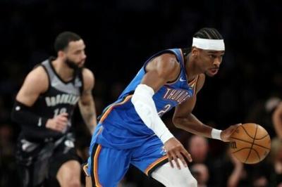 Pistons top Celtics in duel of red-hot teams