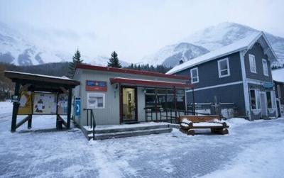 Canada Post union issues Friday strike notice