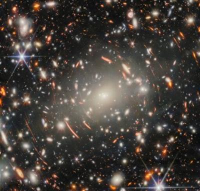 Webb telescope captures deep view of ancient galaxies