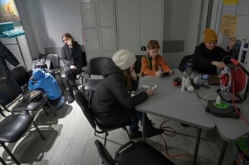 City authorities set up 1,200 warming centres