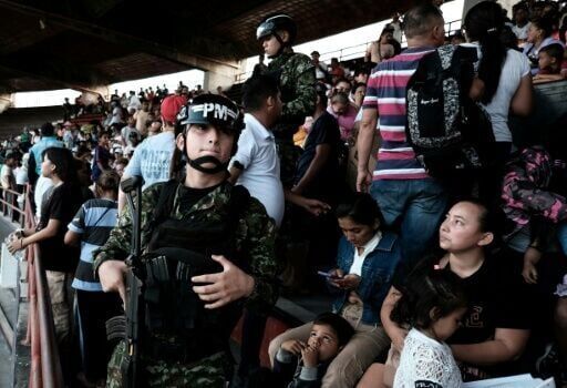 Colombia vows 'war' as guerrilla violence kills 100