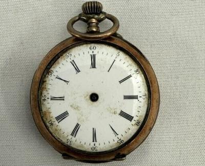 Pocket watch found on Titanic victim to go on sale in UK