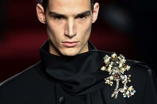 Armani eyes 'beautiful comfort' at Milan fashion week