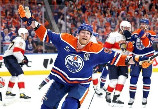 Panthers beat Oilers in double-overtime to level NHL Stanley Cup Final