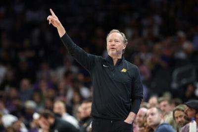 Phoenix Suns fire Budenholzer after missing playoffs