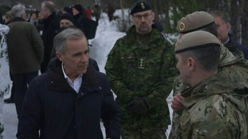 Canadian, German and Norwegian leaders meet NATO soldiers in Norway