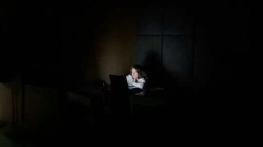 Working in the dark: how Kyiv’s businesses keep going through blackouts