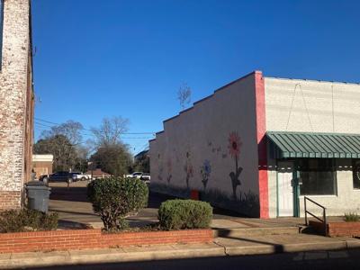 Shipping container to kickstart a new business in Marion