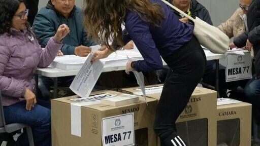 Voting begins in Colombia's legislative elections