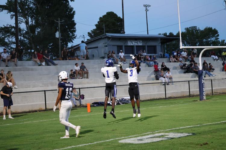Demopolis celebrates touchdown