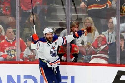 Draisaitl strikes in OT as Oilers beat Panthers to tie Stanley Cup Final