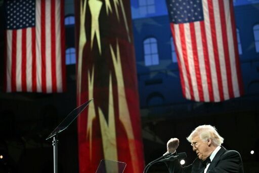 US stocks soar on Trump tariff reversal, oil prices jump