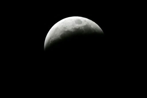 Stargazers marvel at 'Blood Moon', rare total lunar eclipse